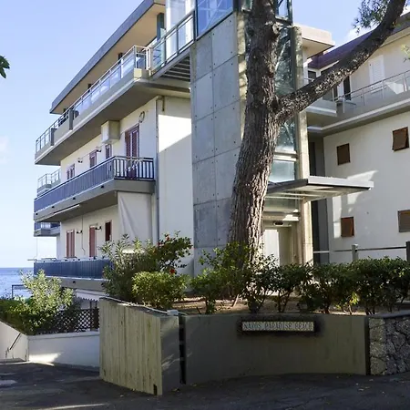 Spacious With Sea View In 120 M² Pool Giardini Naxos