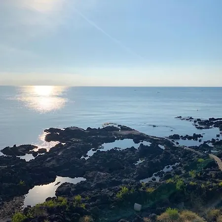Spacious With Sea View In 120 M² Pool
