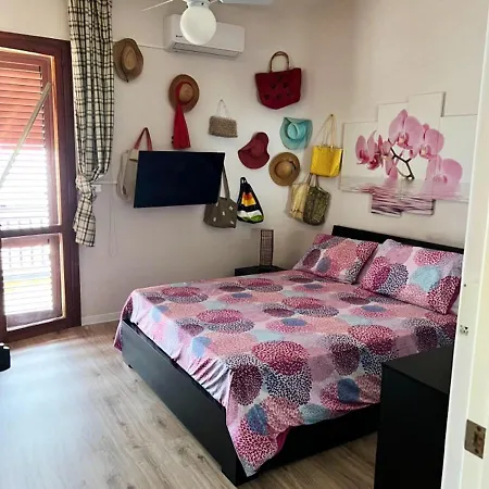 Spacious With Sea View In 120 M² Pool *