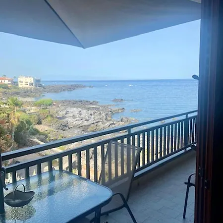 Appartamento Spacious With Sea View In 120 M² Pool